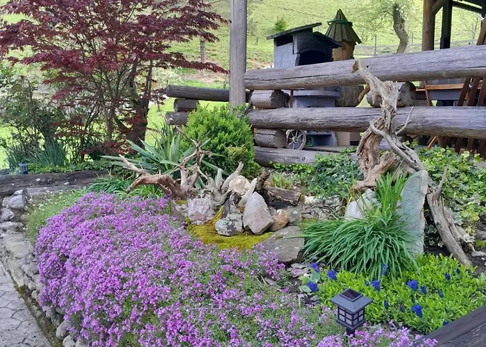 Daire Hisa Pod Rogatcem - Luče